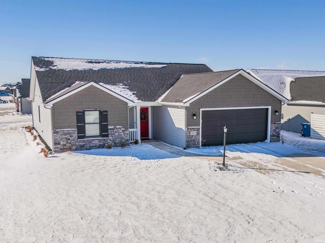 13155 Fringe Tree Trail, Fort Wayne, IN 46814