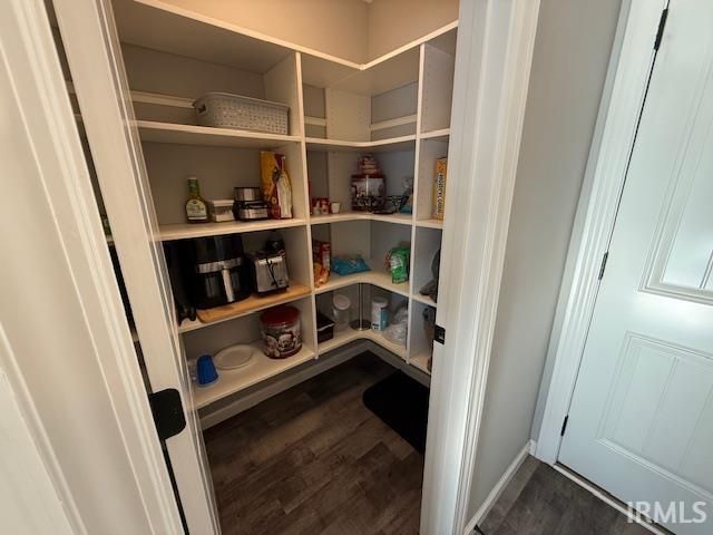 13155 Fringe Tree Trail, Fort Wayne, IN 46814