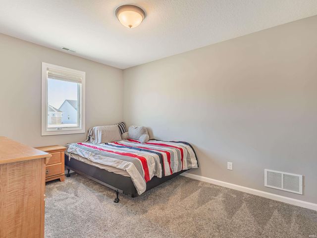 13155 Fringe Tree Trail, Fort Wayne, IN 46814