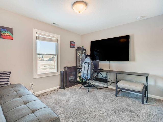 13155 Fringe Tree Trail, Fort Wayne, IN 46814