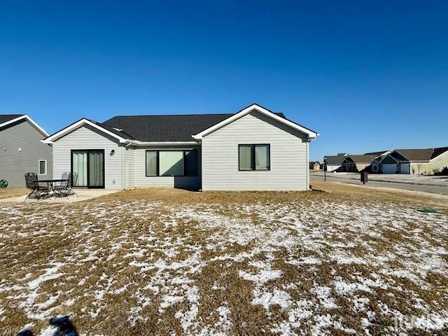 13155 Fringe Tree Trail, Fort Wayne, IN 46814