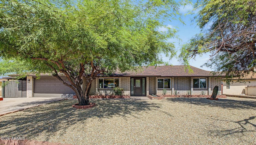 3008 W GAIL Road, Phoenix, AZ 85029 — exterior