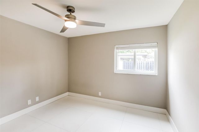 880 NW 48th Ave, Coconut Creek, FL 33063