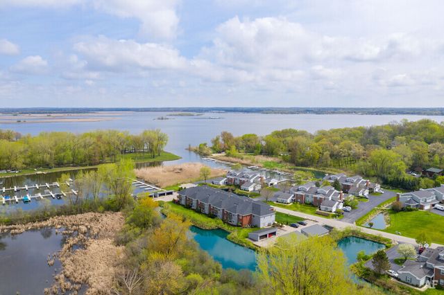 8300 Reva Bay Lane SLIP4, Fox Lake, IL 60020