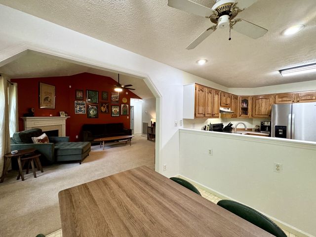 130 Jordan Ln, Hohenwald, TN 38462