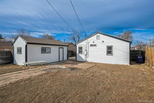 936 Meade Street 100B, Denver, CO 80204