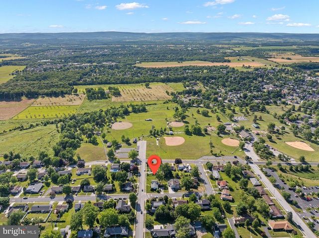409 QUEEN ST, Gettysburg, PA 17325
