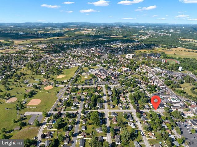 409 QUEEN ST, Gettysburg, PA 17325