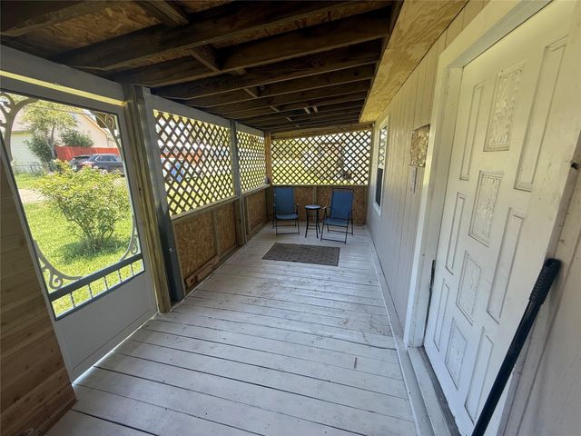 11874 Vanwood Street, Willis, TX 77318