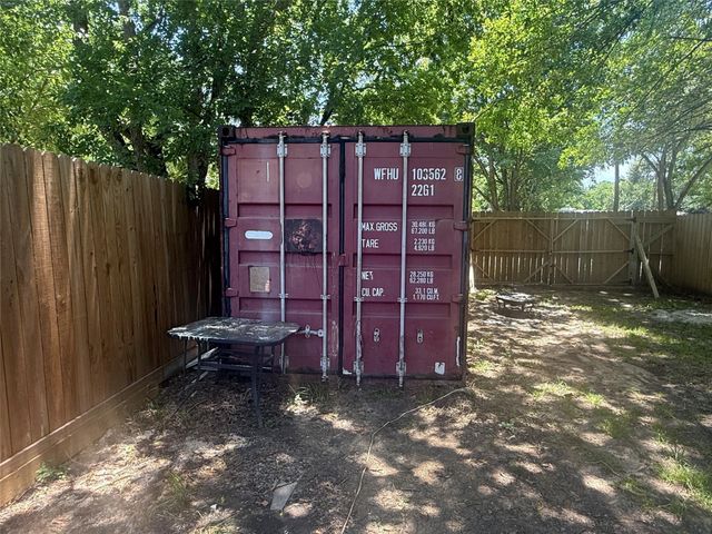 11874 Vanwood Street, Willis, TX 77318