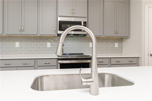 65 Hickory Grove Avenue, Lawrenceville, GA 30046