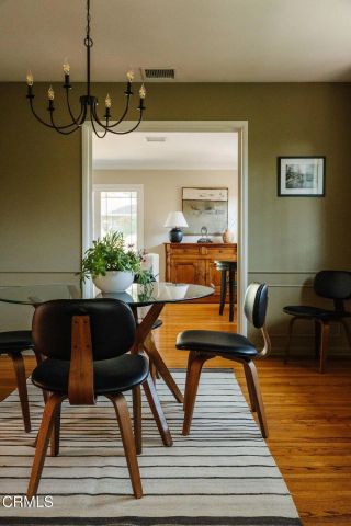 1300 Meadowbrook Road, Altadena, CA 91001