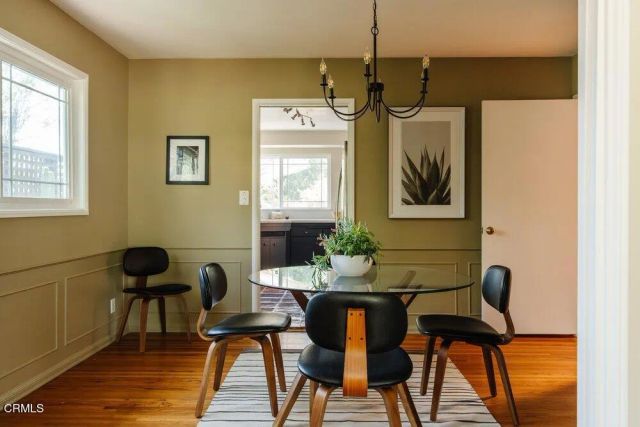 1300 Meadowbrook Road, Altadena, CA 91001