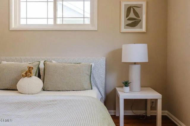 1300 Meadowbrook Road, Altadena, CA 91001