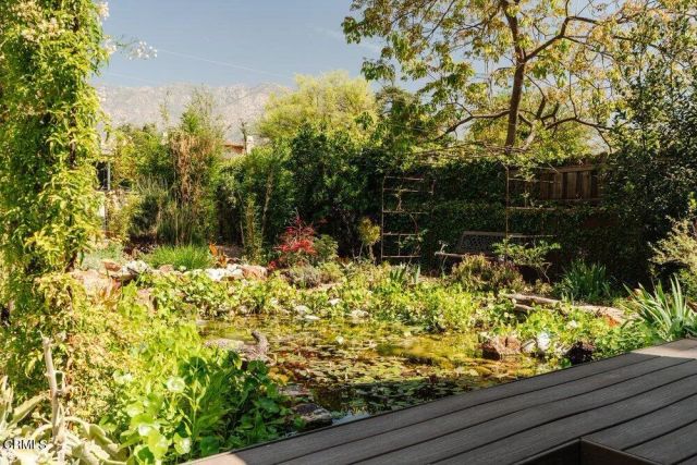 1300 Meadowbrook Road, Altadena, CA 91001