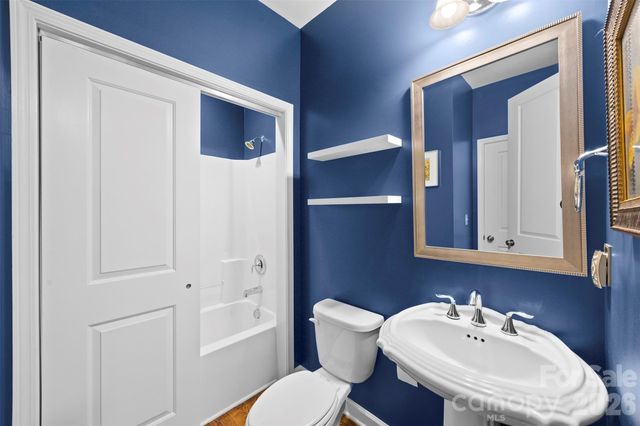 14915 Country Lake Drive, Pineville, NC 28134