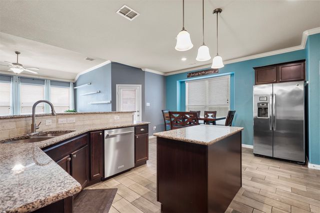 1313 Zanna Grace Way, Haslet, TX 76052