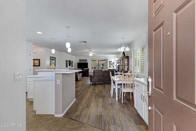 2101 S MERIDIAN Road 199, Apache Junction, AZ 85120