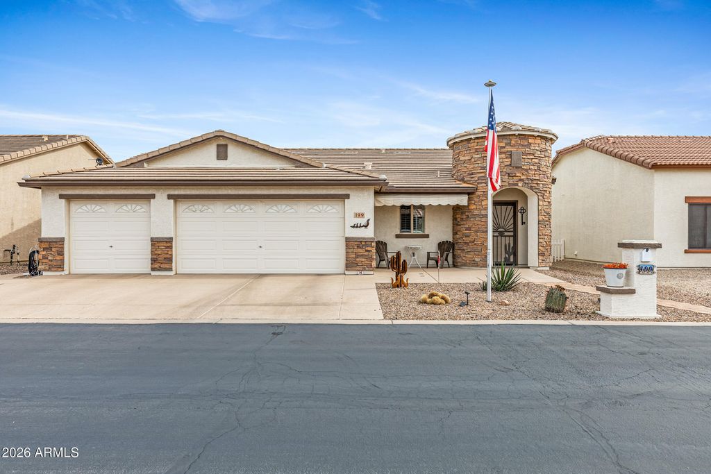 2101 S MERIDIAN Road 199, Apache Junction, AZ 85120