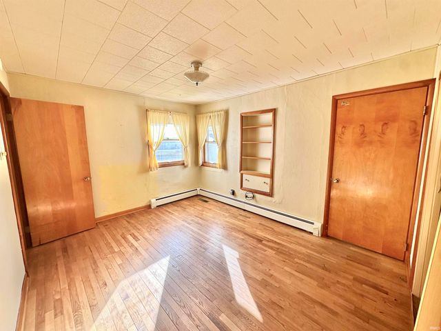 228 E Railroad Street, Greentown, IN 46936