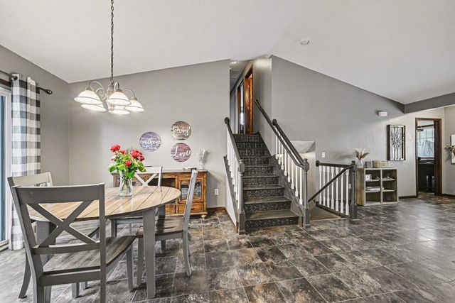 601 Hickory Street SW, Isanti, MN 55040