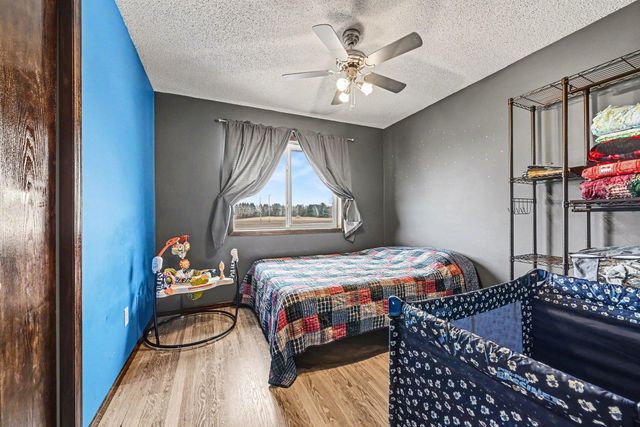 601 Hickory Street SW, Isanti, MN 55040