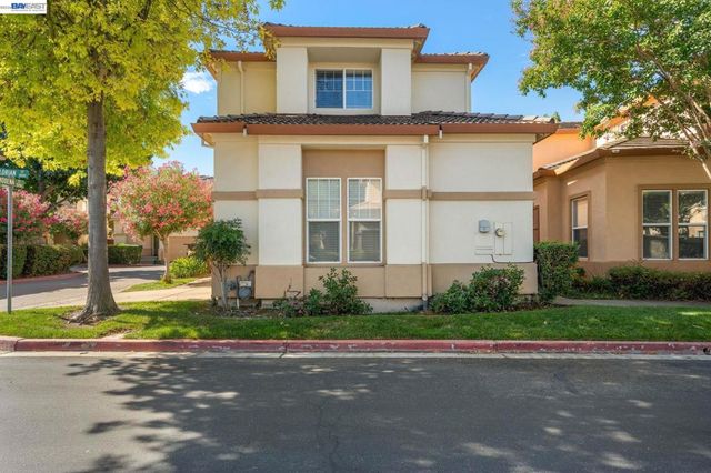 5207 Modena Ct, Pleasanton, CA 94588