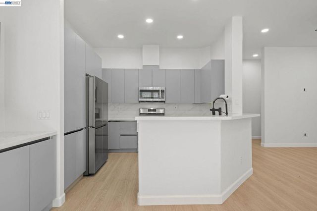 5207 Modena Ct, Pleasanton, CA 94588