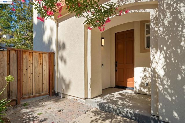 5207 Modena Ct, Pleasanton, CA 94588