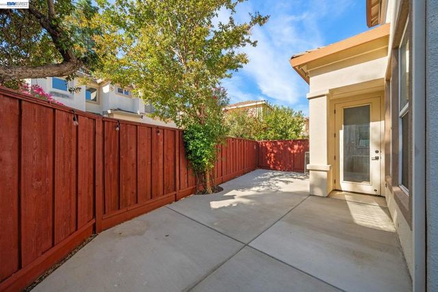 5207 Modena Ct, Pleasanton, CA 94588