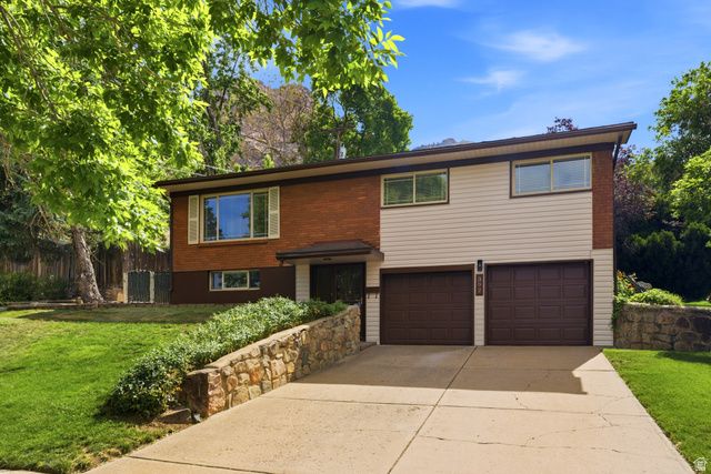 392 ROBINS AVE, Ogden, UT 84404