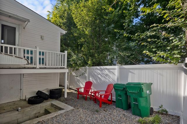 51 Albion St B, Medford, MA 02155