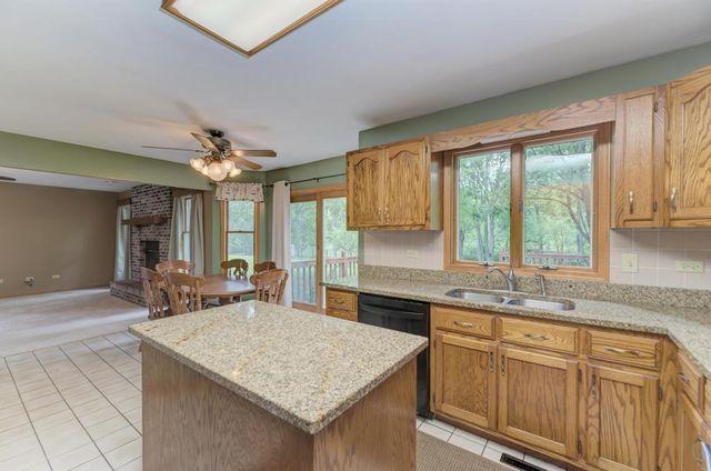 24555 S Moorman Avenue, Channahon, IL 60410
