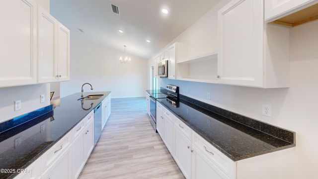 2209 Chase Street, Chipley, FL 32428