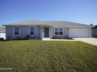 2209 Chase Street, Chipley, FL 32428