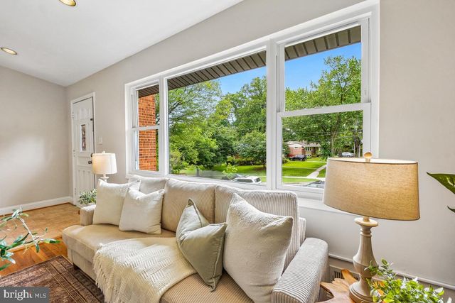 827 CADDINGTON AVE, Silver Spring, MD 20901
