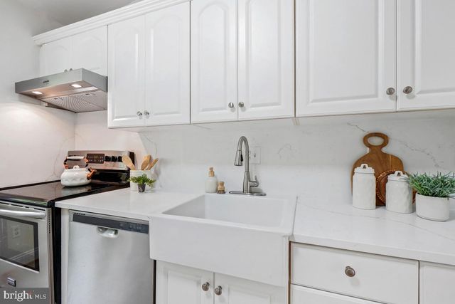 827 CADDINGTON AVE, Silver Spring, MD 20901