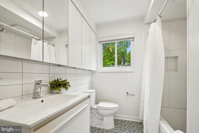 827 CADDINGTON AVE, Silver Spring, MD 20901
