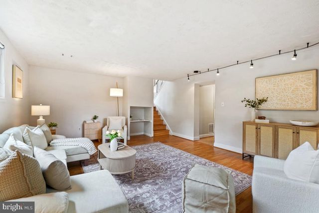 827 CADDINGTON AVE, Silver Spring, MD 20901