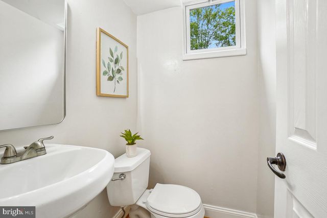 827 CADDINGTON AVE, Silver Spring, MD 20901