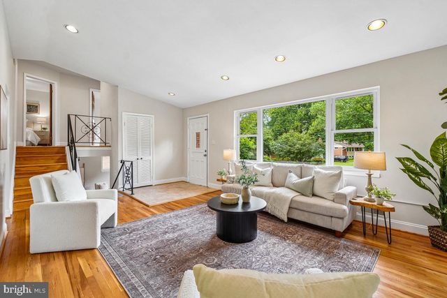 827 CADDINGTON AVE, Silver Spring, MD 20901
