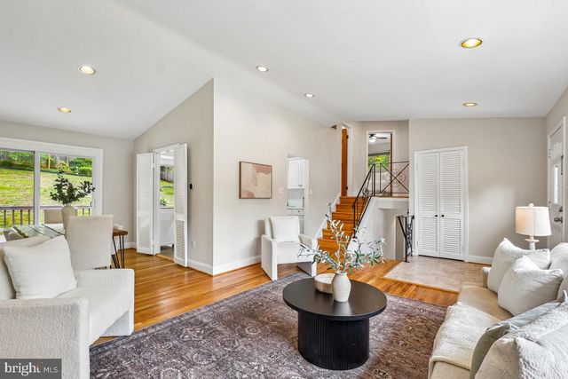 827 CADDINGTON AVE, Silver Spring, MD 20901