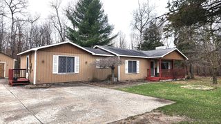 5715 W Marl Lake Road, Roscommon, MI 48653