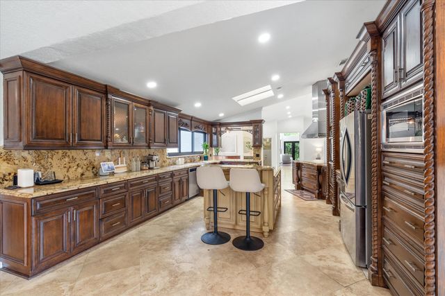 10076 El Caballo Court, Delray Beach, FL 33446