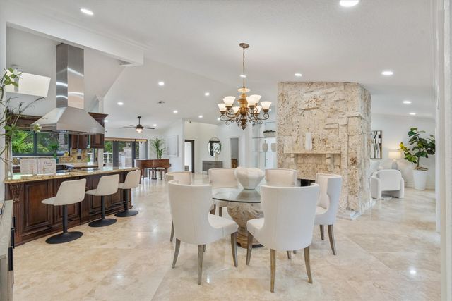 10076 El Caballo Court, Delray Beach, FL 33446