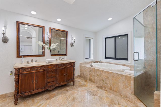 10076 El Caballo Court, Delray Beach, FL 33446