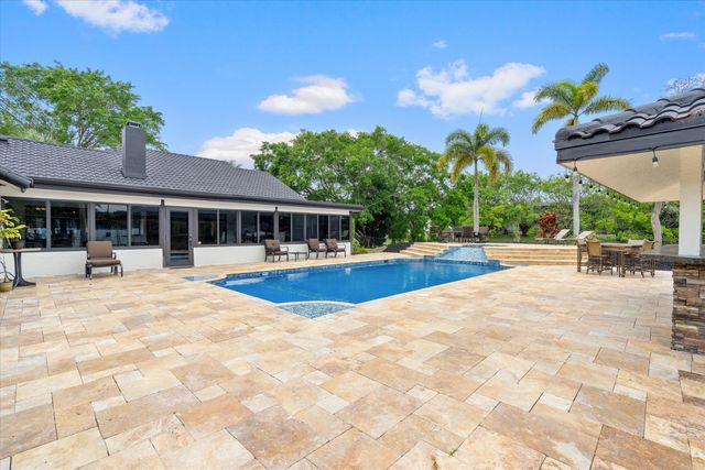 10076 El Caballo Court, Delray Beach, FL 33446