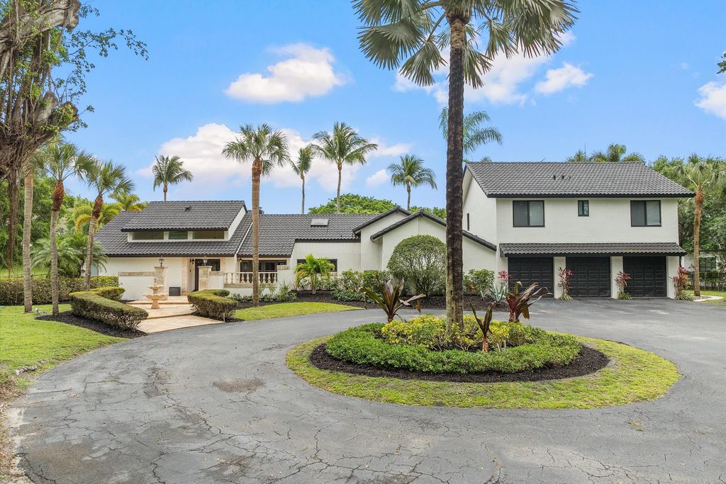 10076 El Caballo Court, Delray Beach, FL 33446