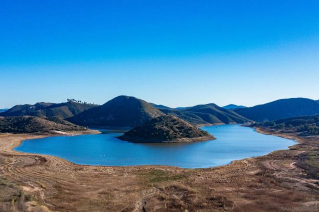 20227 Ash Ln, Escondido, CA 92029