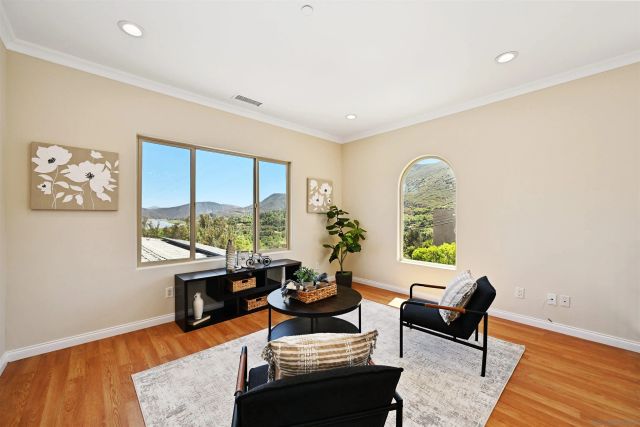 20227 Ash Ln, Escondido, CA 92029